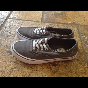 Women's Authentic Vans Shoes